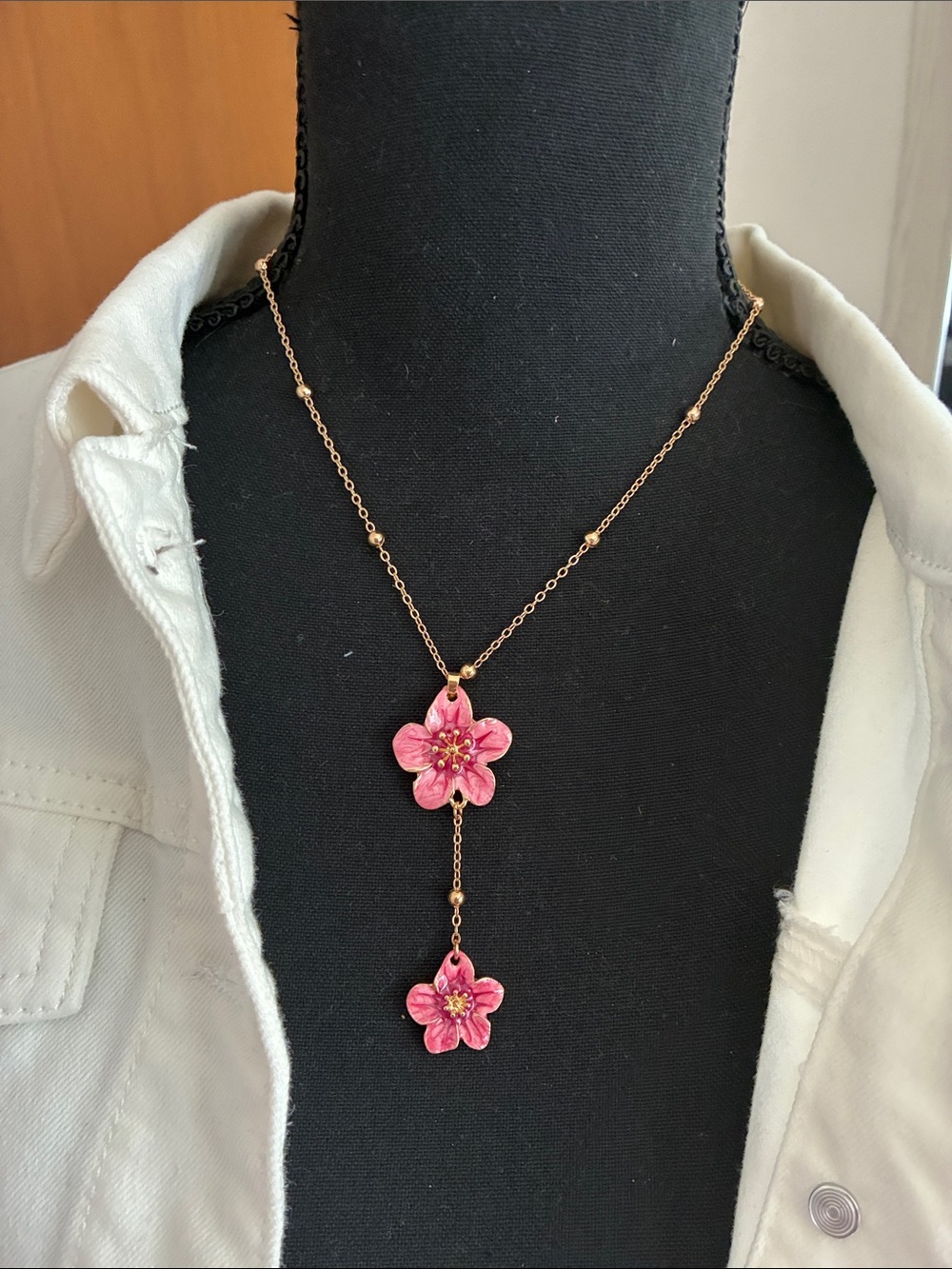 2/$20🎀 Pink Floral Drop Necklace